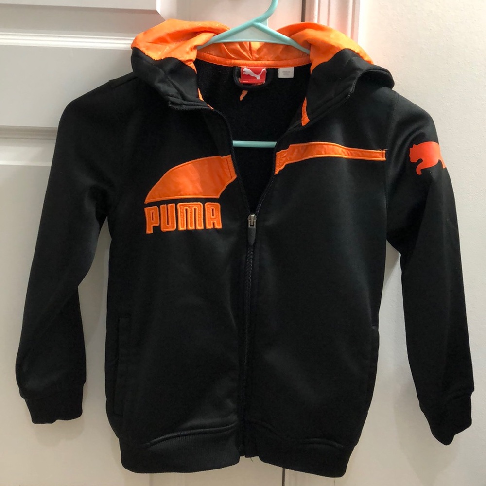 Used hoodie for boy 6 years old